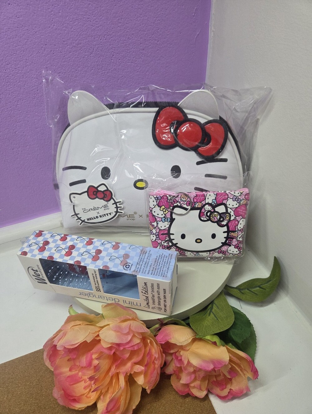 Sanrio Hello Kitty The Crème Shop Makeup Bag Bundle with Wet Brush Mini & Pouch